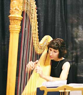 Harp by Dian – Austin Wedding Harpist bio picture